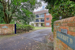 Front External- click for photo gallery
